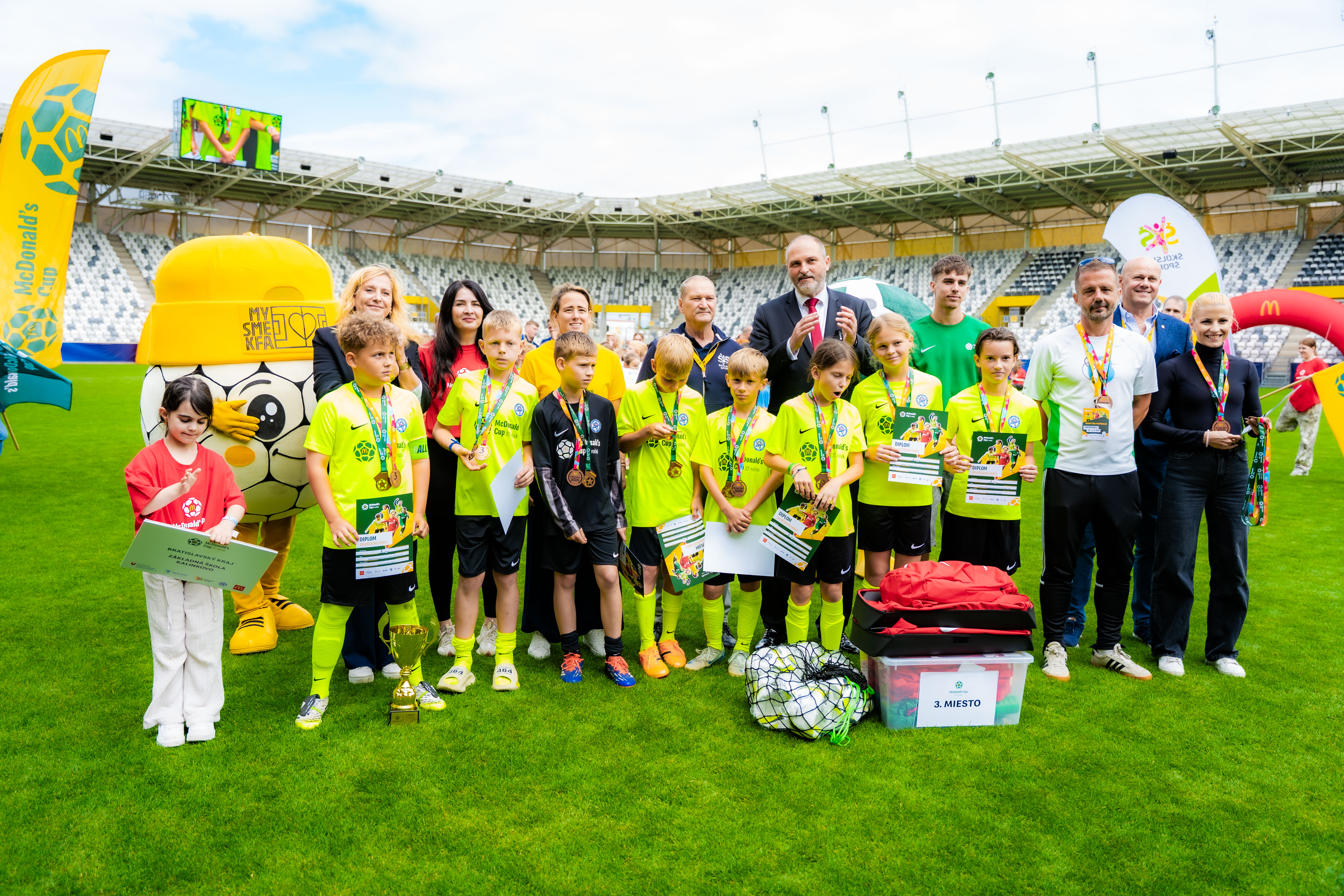 McDonalds Cup - Majstrovstva Slovenska vo futbale najmladsich ziakov a ziacok-1-89